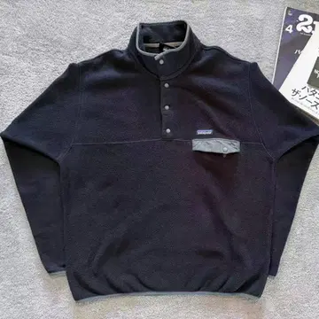 새상품 Patagonia 블랙 신틸라 스냅T 풀오버 L