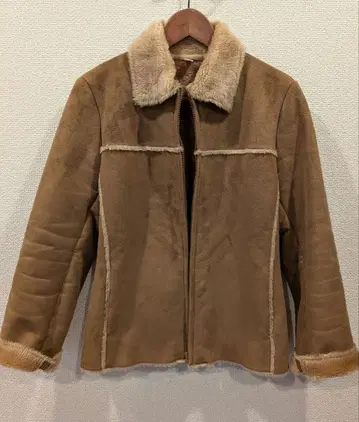 [ 새상품급 ] 무스탕 자켓 M 스웨이드 라이더스 가죽 자켓