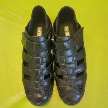 HAWKINS 메쉬 신발