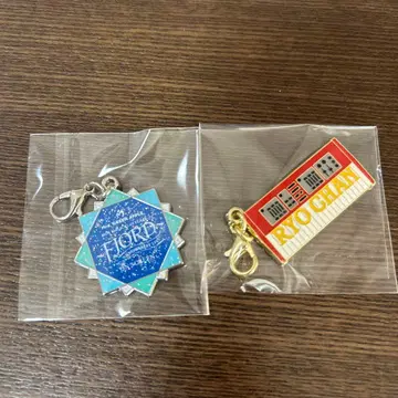 미세스 메탈 참 새상품 2개 세트