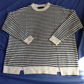 DAMA collection 긴팔 스트라이프 니트