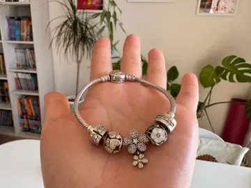판도라 실버 플라워 모티브 팔찌
