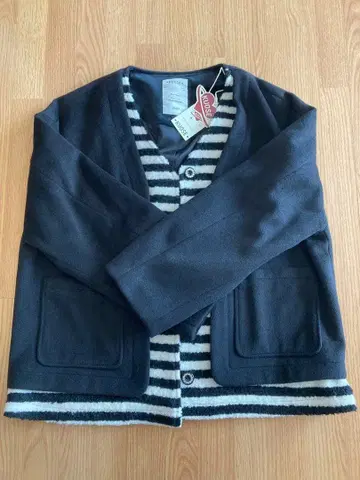 KUOSE 블랙 x 스트라이프 숏코트 L 사이즈