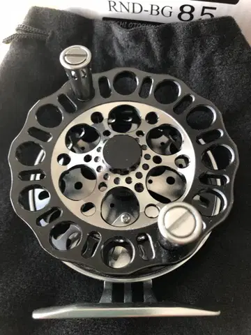 Invicta Kurodai RND-BG 85 낚시릴