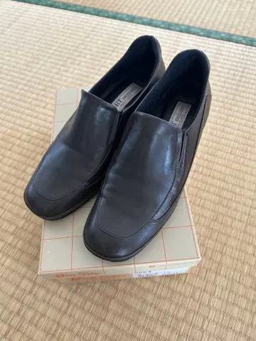 NART EXCELLENCE 블랙 가죽 로퍼