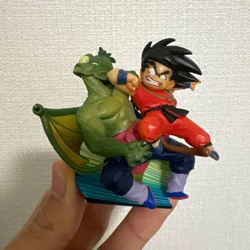 드라캅 손오공 vs 탬버린 피규어