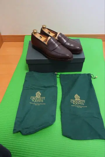Crockett & Jones 브라운 보스턴2 슈트리 포함 7E