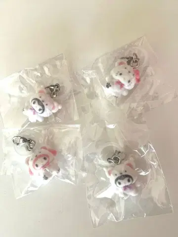 메지루시 액세서리 산리오 캐릭터즈 포근포근 스노우 4개 세트