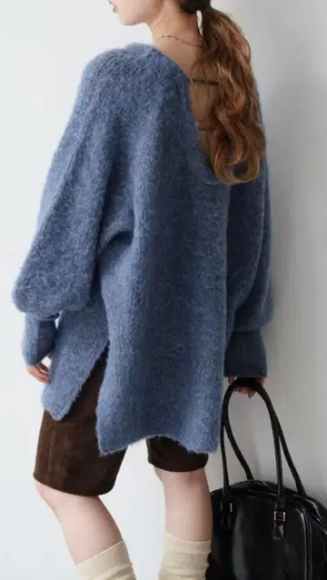 Kastane 카스타네 멜란지 V넥 니트 풀오버 블루 Free