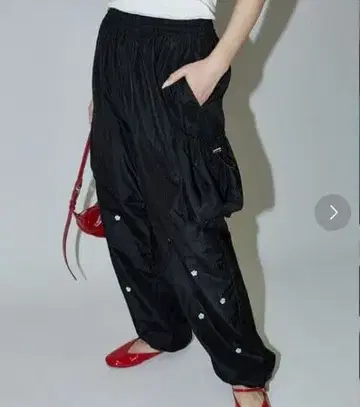 마리콴트 x 파브릭스 콜라보 팬츠 꽃 자수