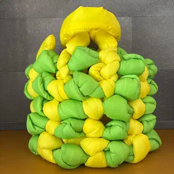 팝한 색상의 백