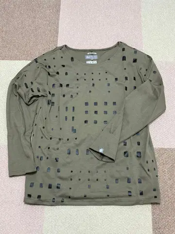 SOU SOU 종이상자 니트 긴팔 T셔츠 / 마도 네기시색