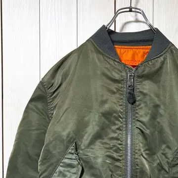 새상품급 Alpha Industries MA-1 플라이트 자켓 밀리터리