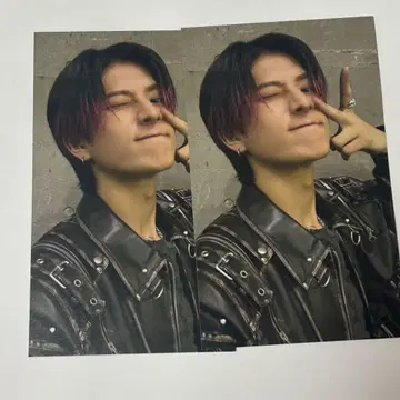 ICEx 아쿠네 온세 트레이딩 카드 2장