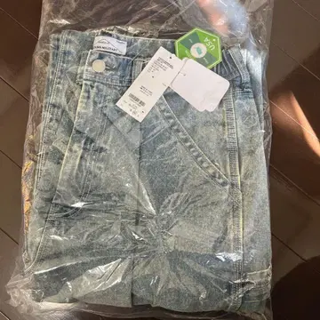 빈티지풍 세미 와이드 배럴 실루엣 데님 팬츠