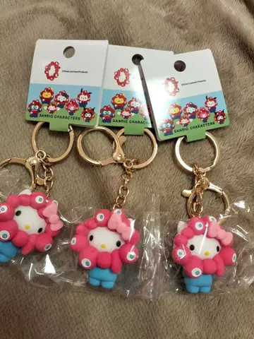 오사카 만박 파스텔 미야쿠미야쿠 산리오 입체 마스코트 키링