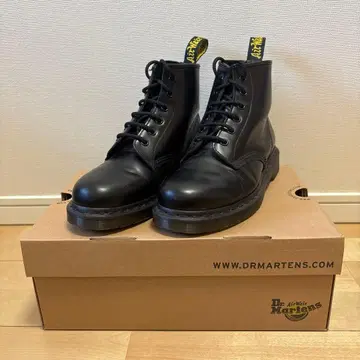 닥터 마틴 블랙 워크 부츠