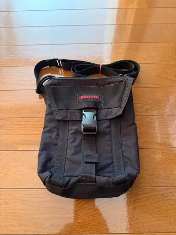 [ 중고 ] BRIEFING 블랙 숄더백