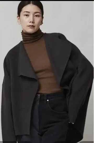 캘런솔로지 만테코 숏코트