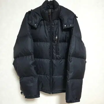 CAMP7 블랙 다운 자켓