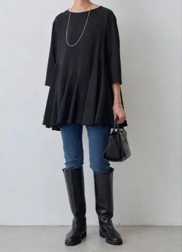 [ 새상품급 ] BEARDSLEY 블랙 튜닉 F 사이즈