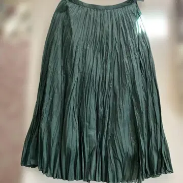 NEWYORKER 그린 플리츠 스커트