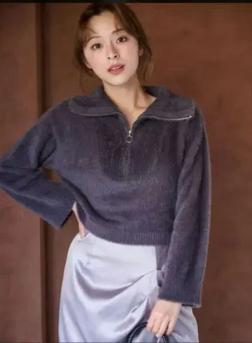 미니 샤기 하프 지퍼 니트