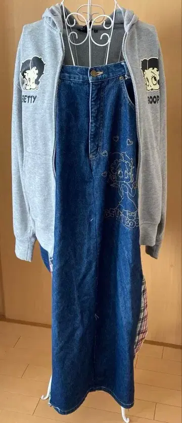 데님 리메이크 오버롤 스커트 후드티 포함