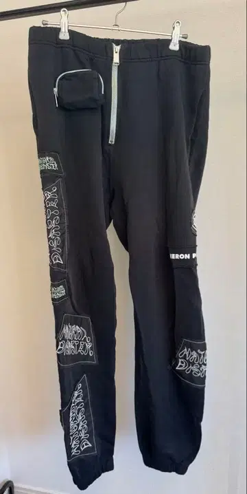 HERON PRESTON 블랙 스웨트 팬츠 M