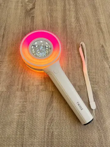 TWICE 응원봉 화이트 상자 없음