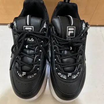 FILA 통굽 스니커즈 DISRUPTOR II 24.5cm 휠라