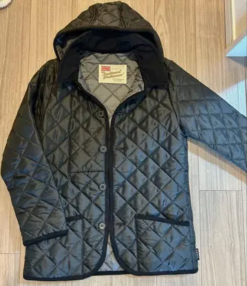 Traditional Weatherwear 후드 퀼팅 자켓