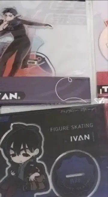 에이리언 스테이지 아크릴 스탠드 이반 에이스테 중국 한정판 3주년