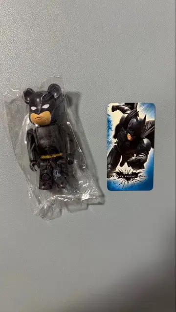 배트맨 베어브릭 피규어 카드 포함