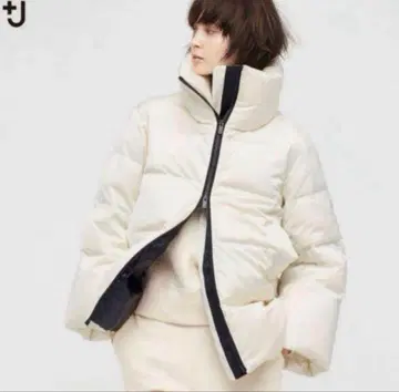 UNIQLO +J 볼륨 다운 자켓 화이트