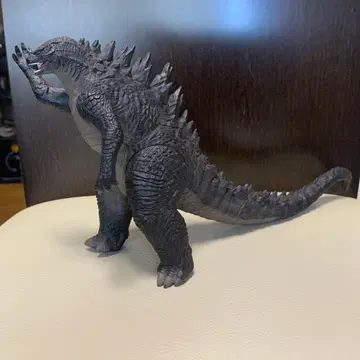 고질라 피규어 약 15cm 블랙