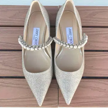 35.5 지미추 Baily 펄 스트랩 플랫슈즈 골드