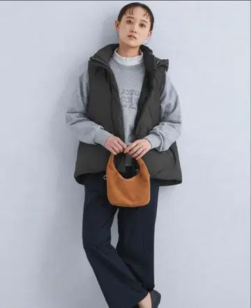 그린 라벨 릴랙싱 2way 다운 베스트