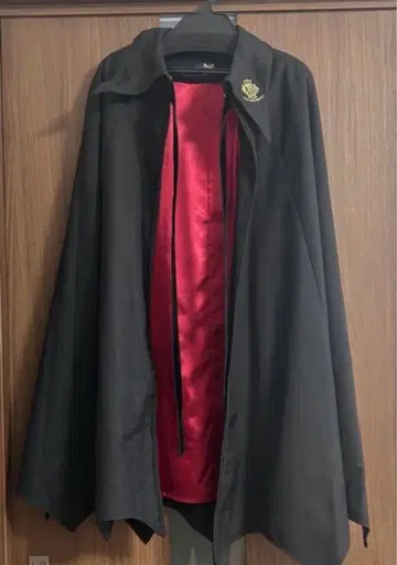 박쥐 망토 Alice and the Pirates 앨리스와 해적들