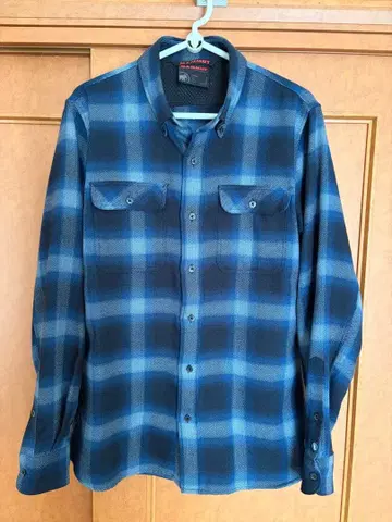 MAMMUT 블루 계열 체크 긴팔 셔츠 S 아시아 사이즈 M