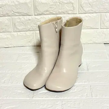 숏부츠 사이드 지퍼 베이지 M 23cm 와이드 힐