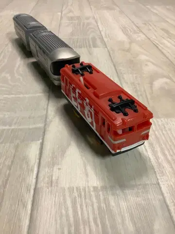 프라레일 EF81 레인보우 카시오페아 여객차