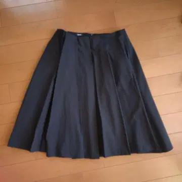 JIL SANDER NAVY 플리츠 스커트