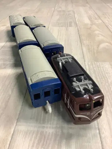 프라레일 EF58형 61호기 객차 x 5