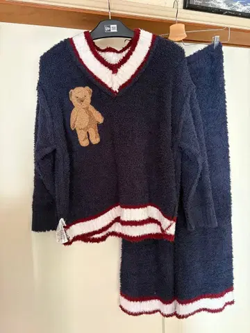 젤라또피케 홀리데이 베어 셋업