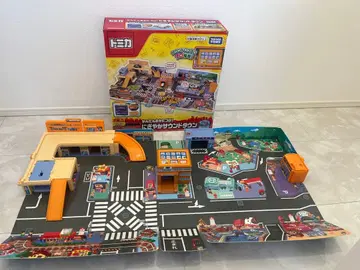 토미카 간편 정리! 시끌벅적 사운드 타운