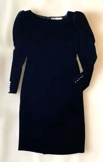 블랙 벨벳 퍼프 슬리브 원피스 9호 파티 [컨디션 최상]