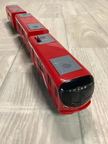 프라레일 라이트 부착 도쿄 메트로 마루노우치선 2000계