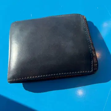 이탈리아 가죽 접이식 지갑 코도반