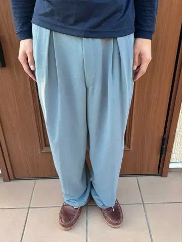 90s 투 턱 와이드 칼라 슬랙스 스카이블루 vintage